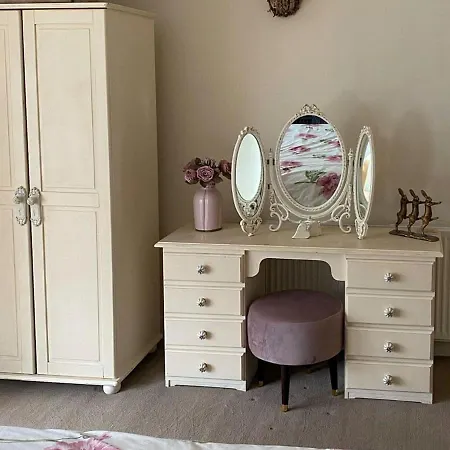 Orchard House Holiday home